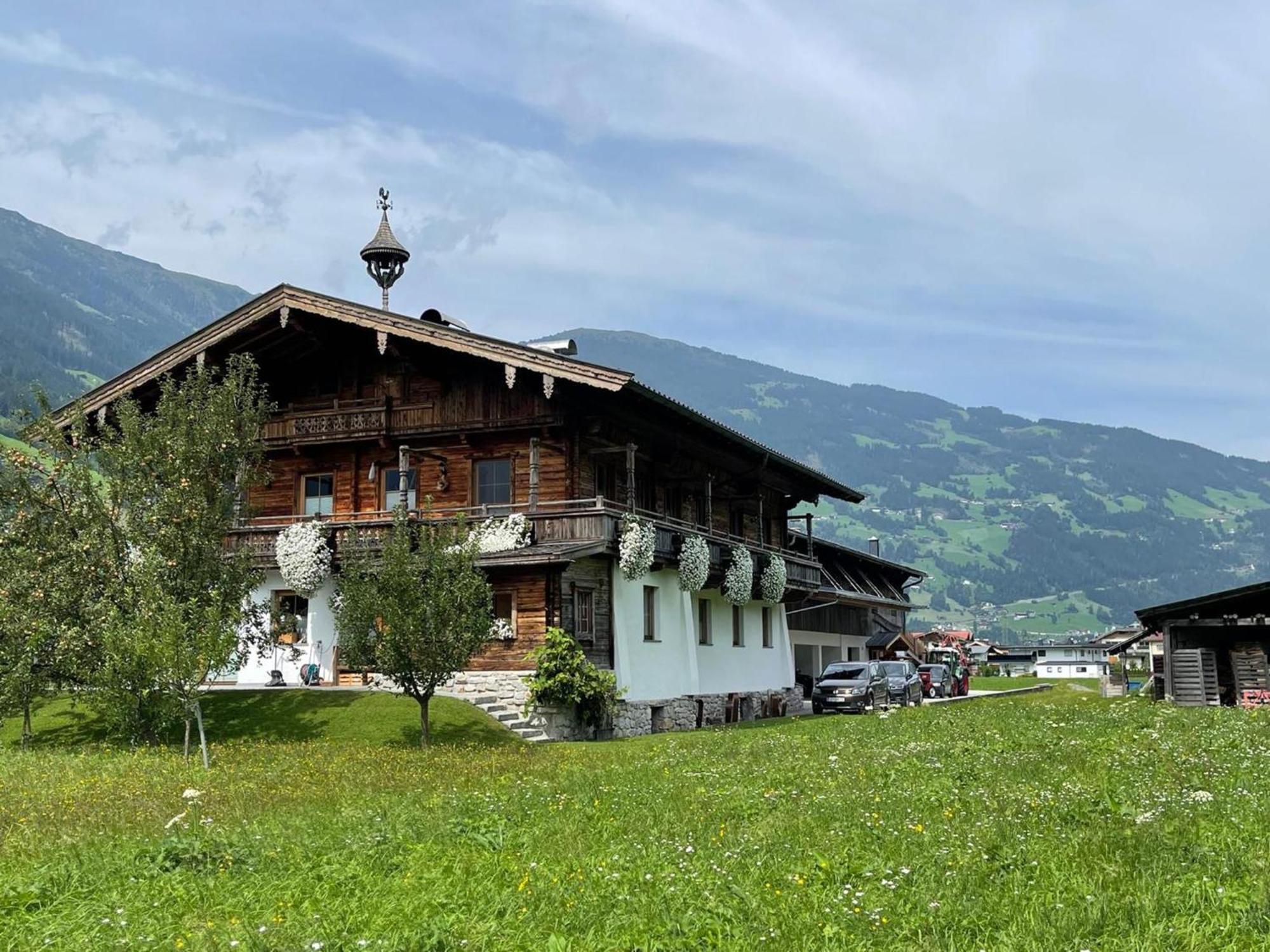Blick Zum Mayrhofen Ramsau im Zillertal Exterior photo